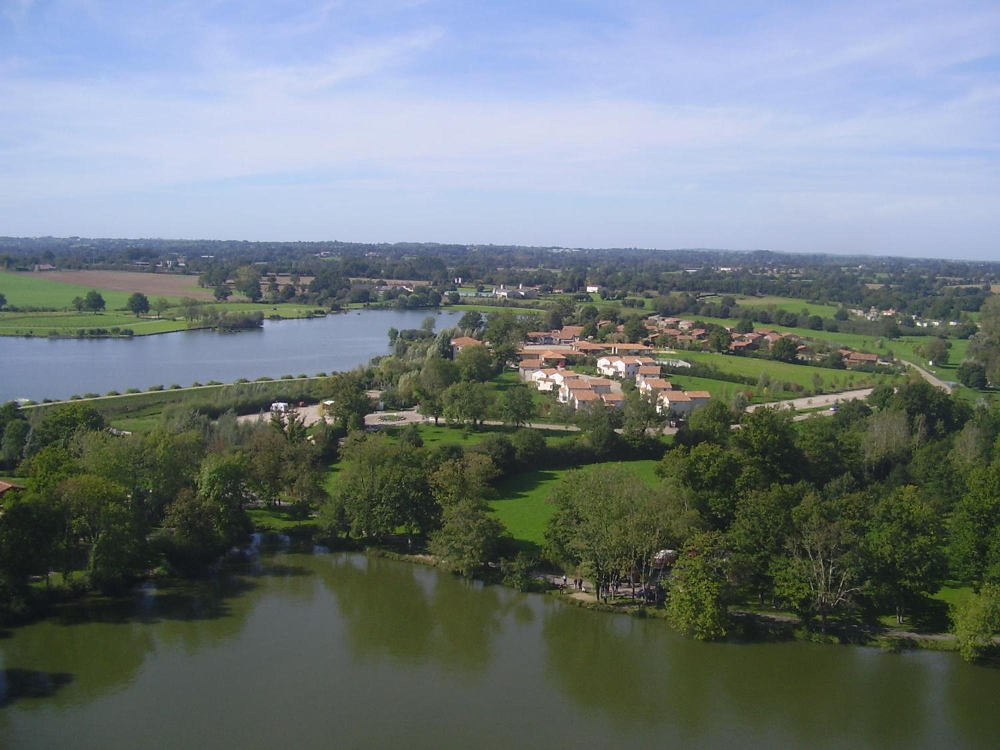Pescalis Residence Les Maisons Du Lac Moncoutant Εξωτερικό φωτογραφία